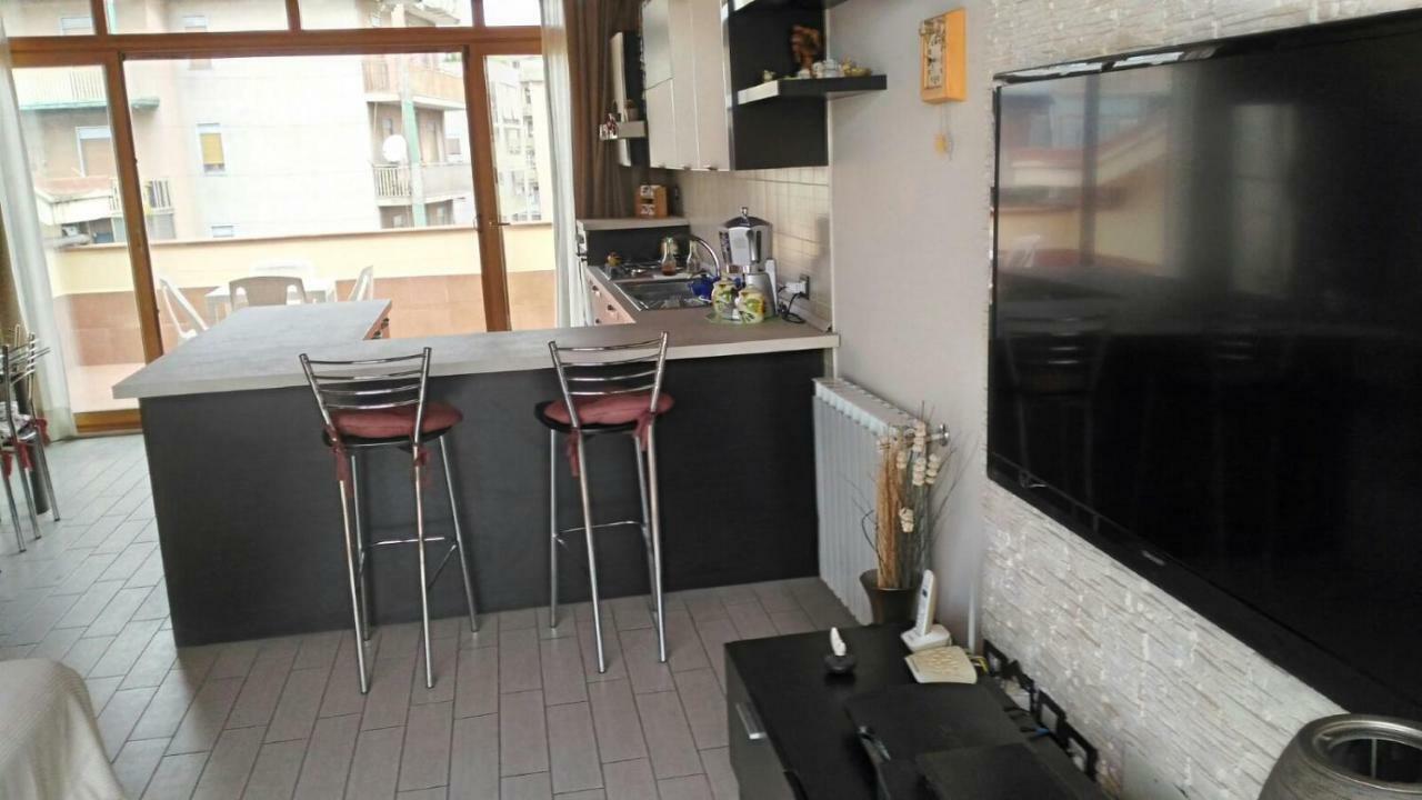 A Due Passi Da Tutto Apartamento Catânia Exterior foto